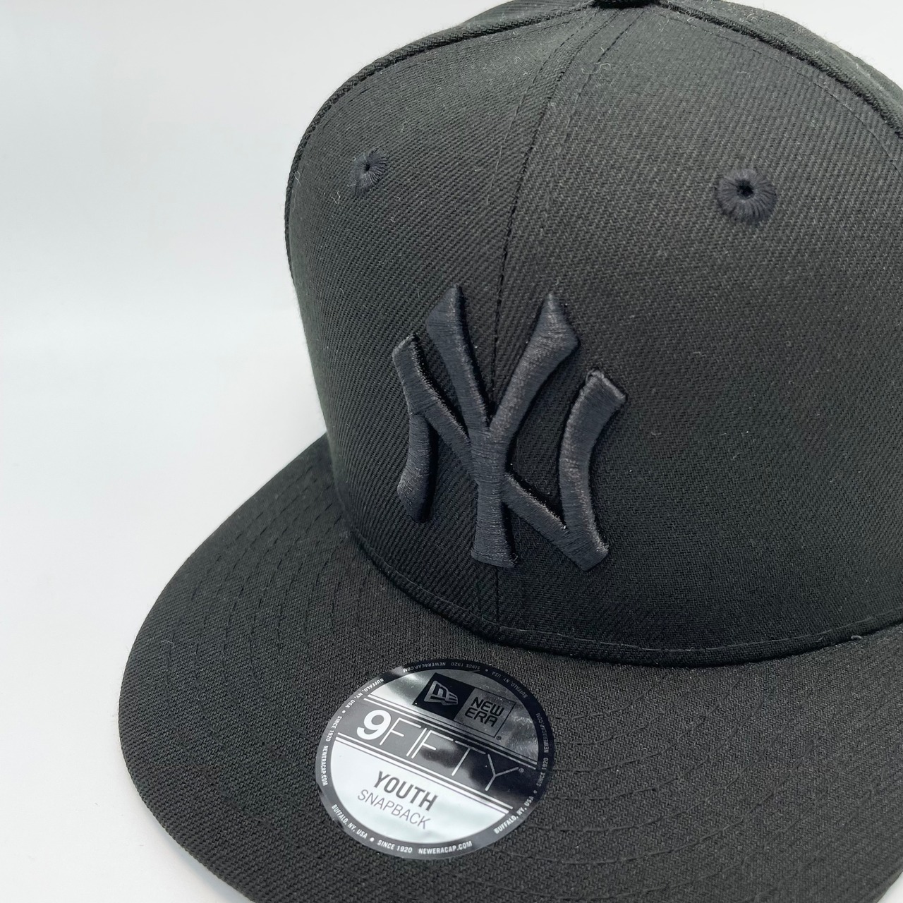 【キッズ】NEW ERA 9FIFTY/950 Youth  ニューヨーク・ヤンキース ブラック × ブラック