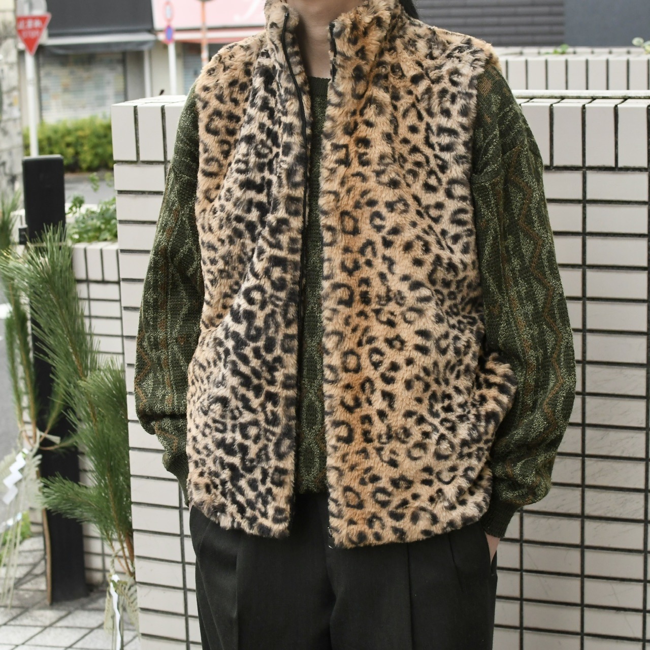 leopard pattern fake fur vest