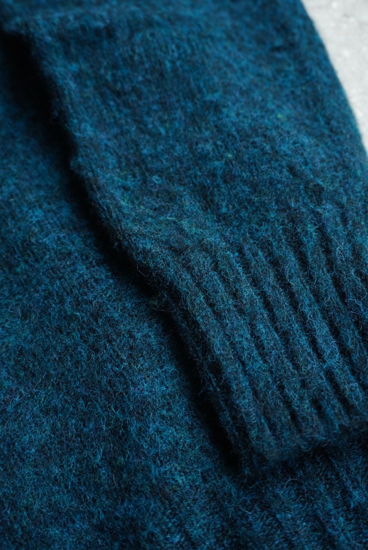 【ESK】SHAGGY DOG SWEATER