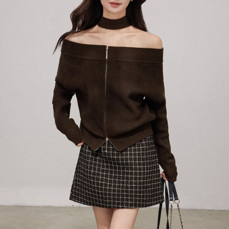 choker off-shoulder zip knit m1241
