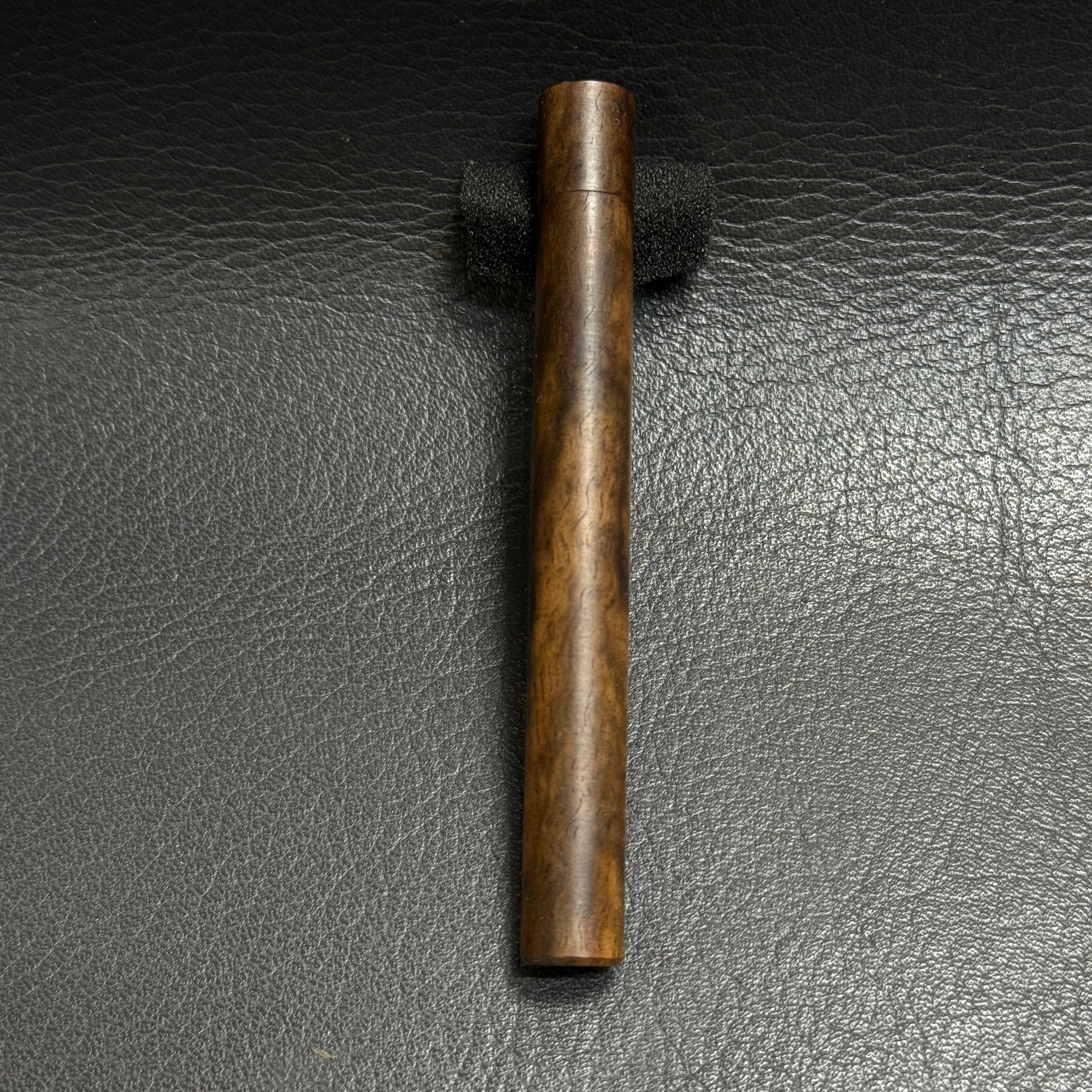 684黒柿縮杢 木製キャップ芯ケース オイルフィニッシュ | handwood