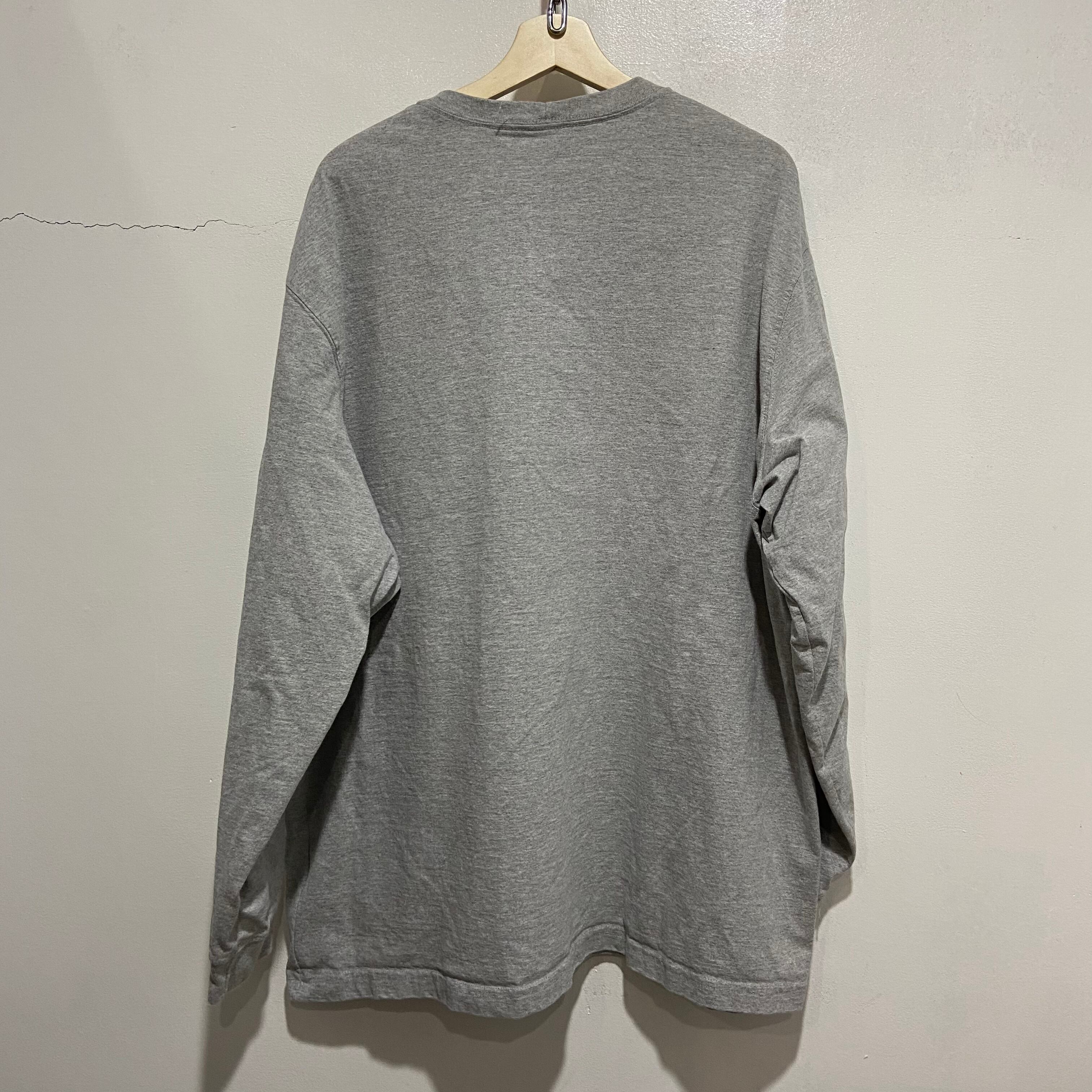 Carhartt胸ポケット長袖TシャツグレーXXLロンT 送料無料』Carhartt 胸ポケット長袖Tシャツ グレー XXL ロンT | 古着屋 Uan