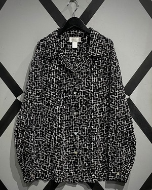 【X VINTAGE】Monotone Geometric Pattern Vintage L/S Open Collar Shirt