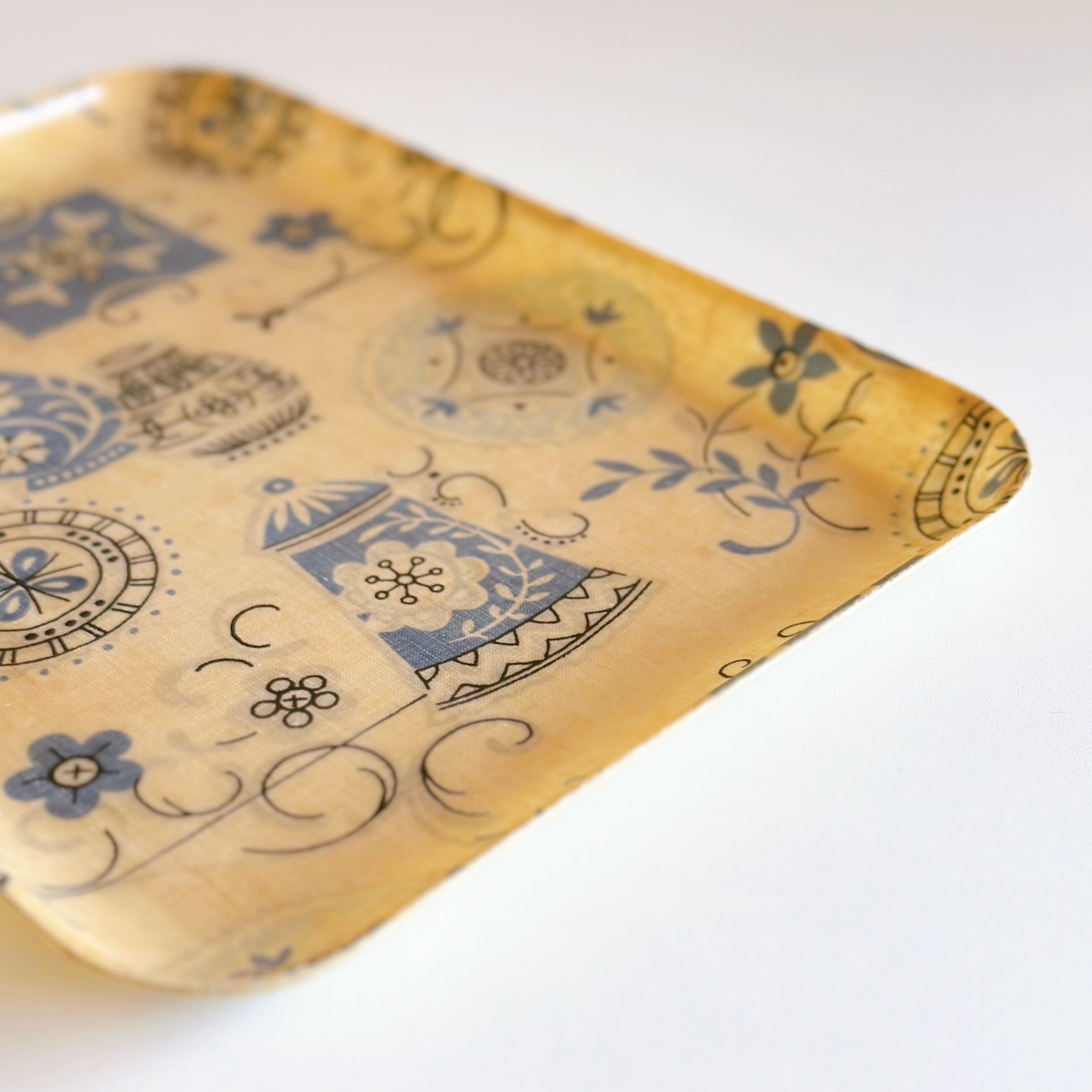 サーヴィングトレイ グラスファイバー 29x23（フランス） | ぽわにえ