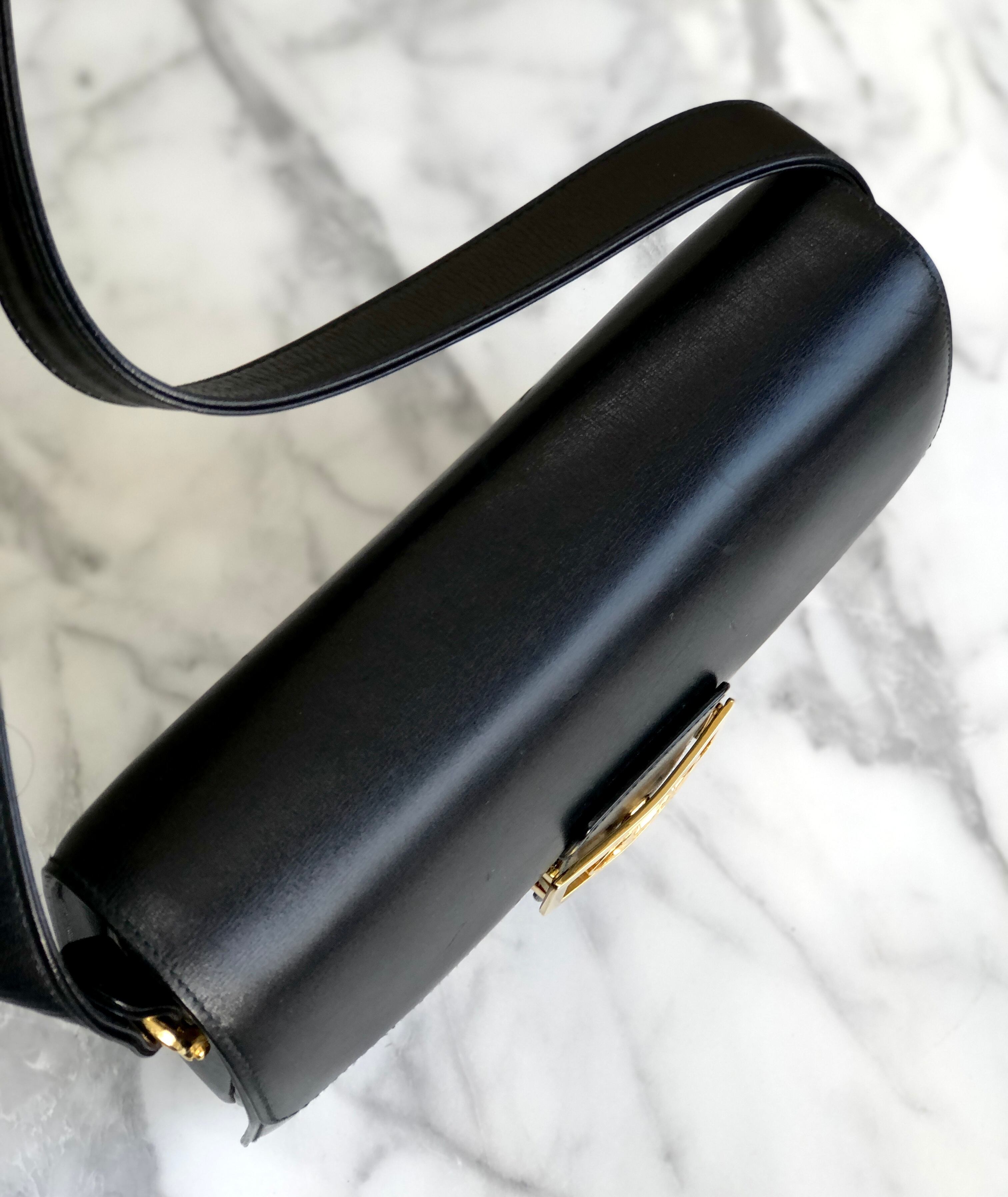 CELINE セリーヌ 馬車 ホースキャリッジ レザー クロスボディ