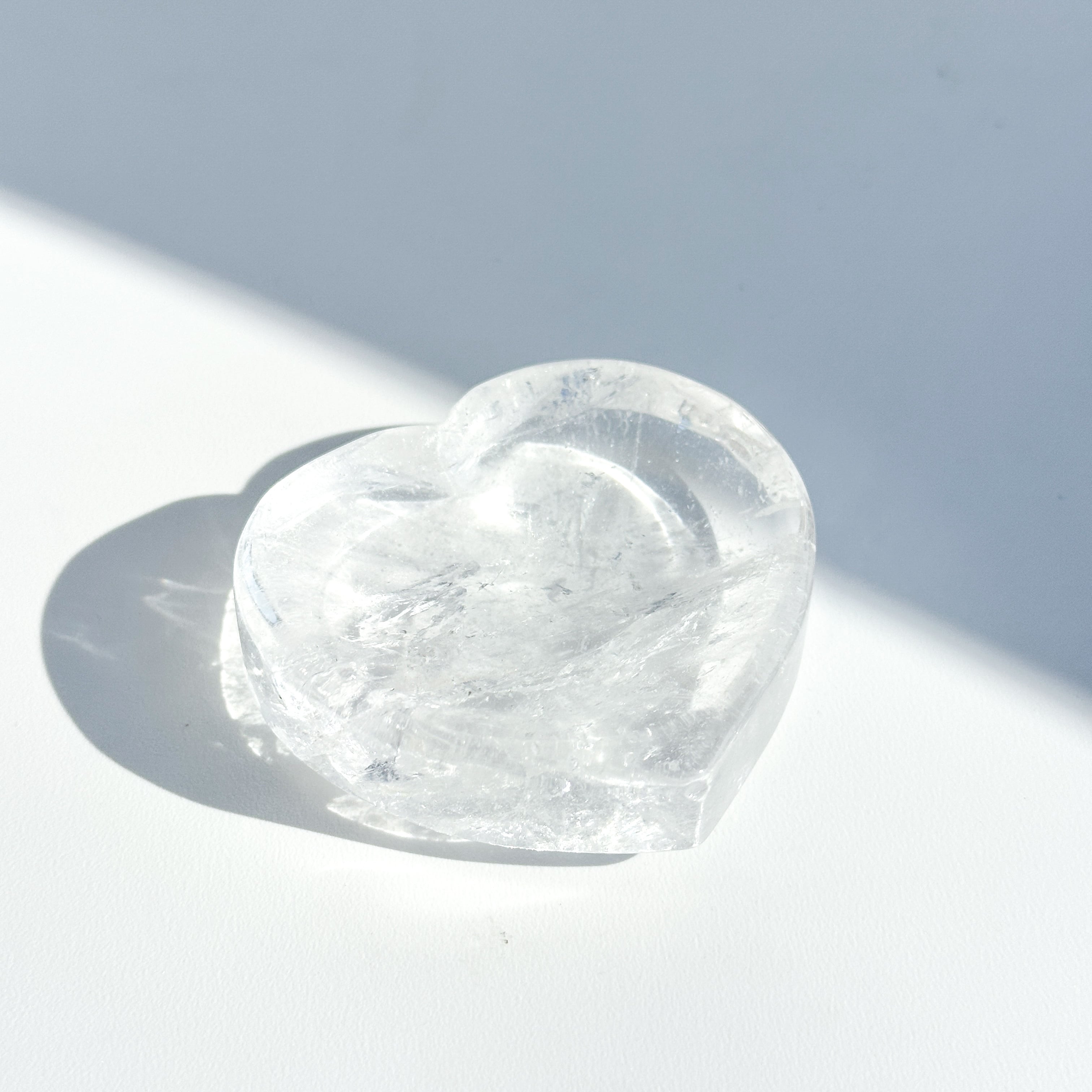 クリアクォーツハート型のうつわ 43◇ Clear Quartz ◇ 天然石・鉱物