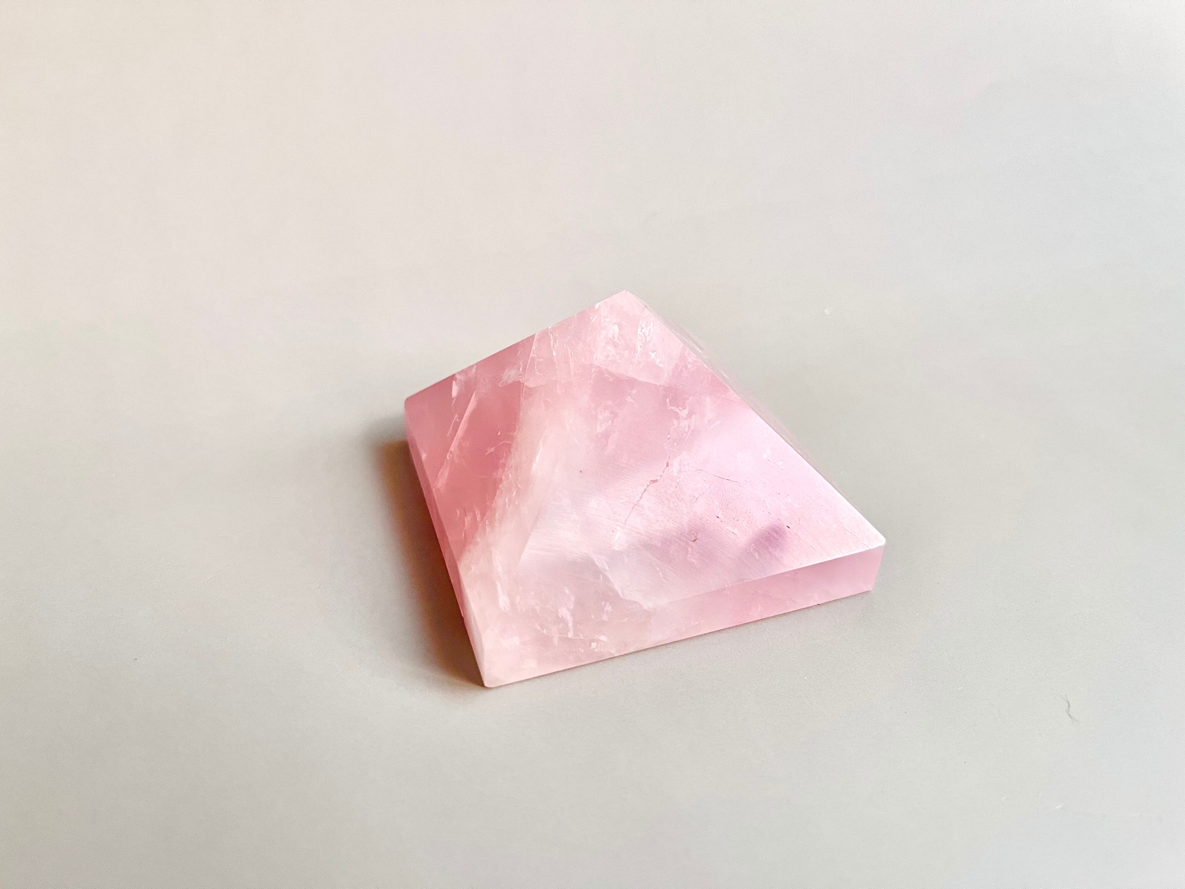 ローズクォーツピラミッド LL size☆Rose quartz pyramid LL size