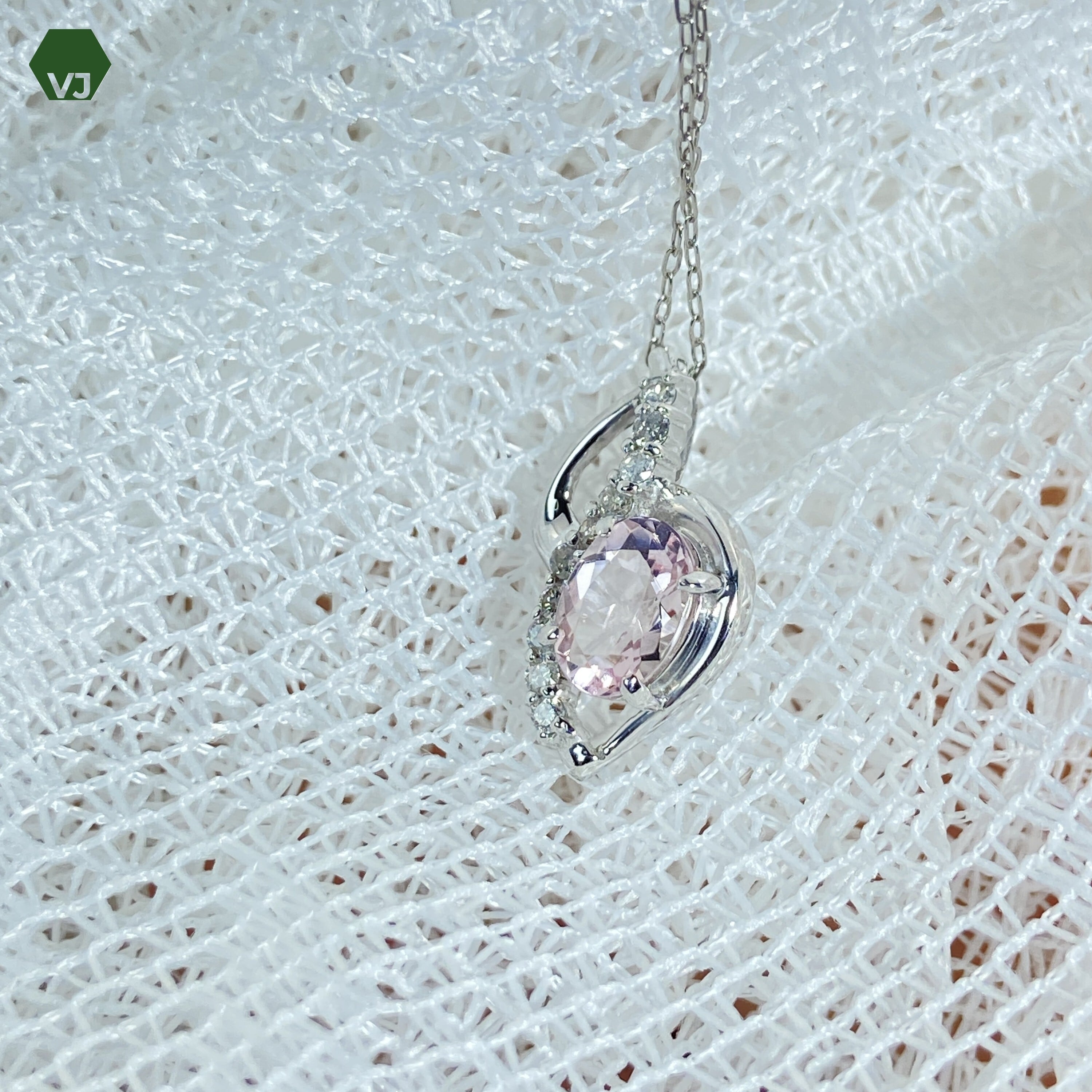 22-12】モルガナイトダイヤモンドネックレスD0.13ct 22-12】モルガナイトダイヤモンドネックレスD0.13ct