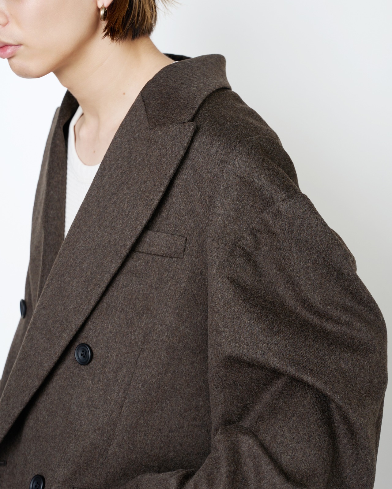 ssstein "DEFORMED SHOULDER DOUBLE BREASTED JACKET〔GREY BROWN〕"