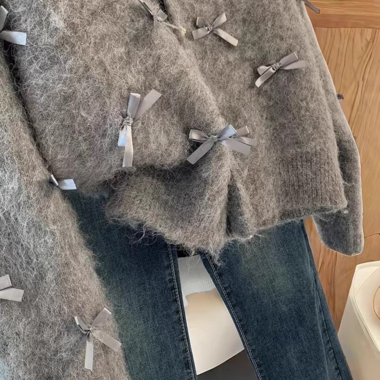 Luxury Women’s Bow Detail Knit Cardigan (ME267)