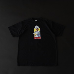 over silhouette " MARVEL " character print design Tee