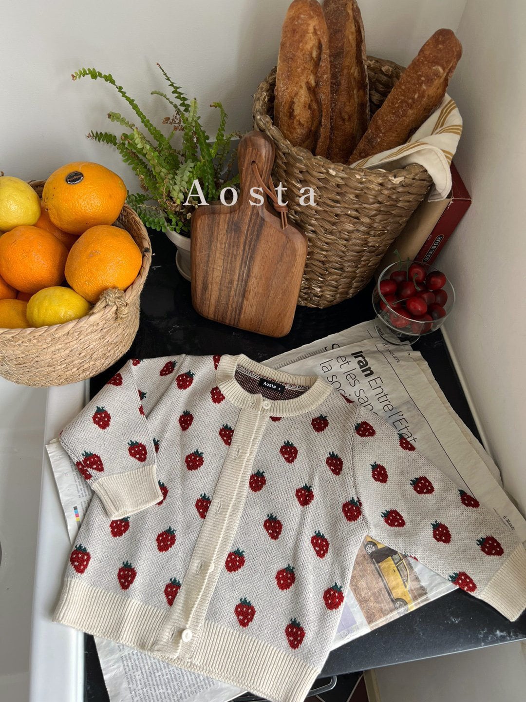 90|均一セール【即納】aosta knit|strawberry knit cardigan