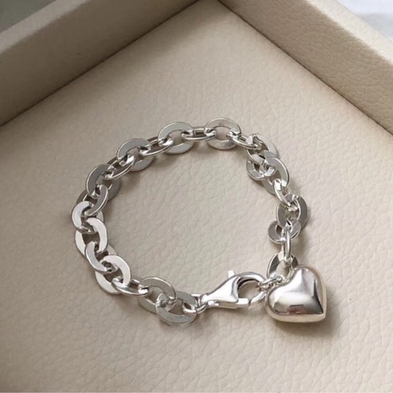 Silver Plated Sweetheart Bracelet(ME099)