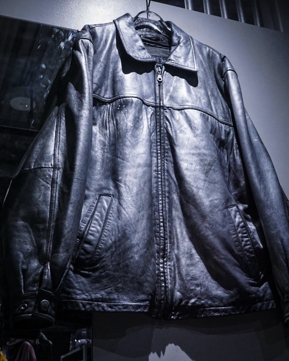 add (C) vintage】Silver Spray Custom Vintage Zip Up Leather Jacket