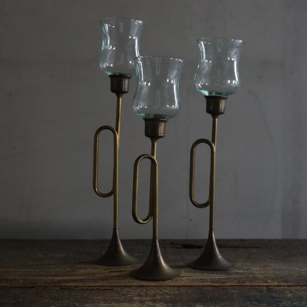 古いフランスのキャンドルスタンドセット