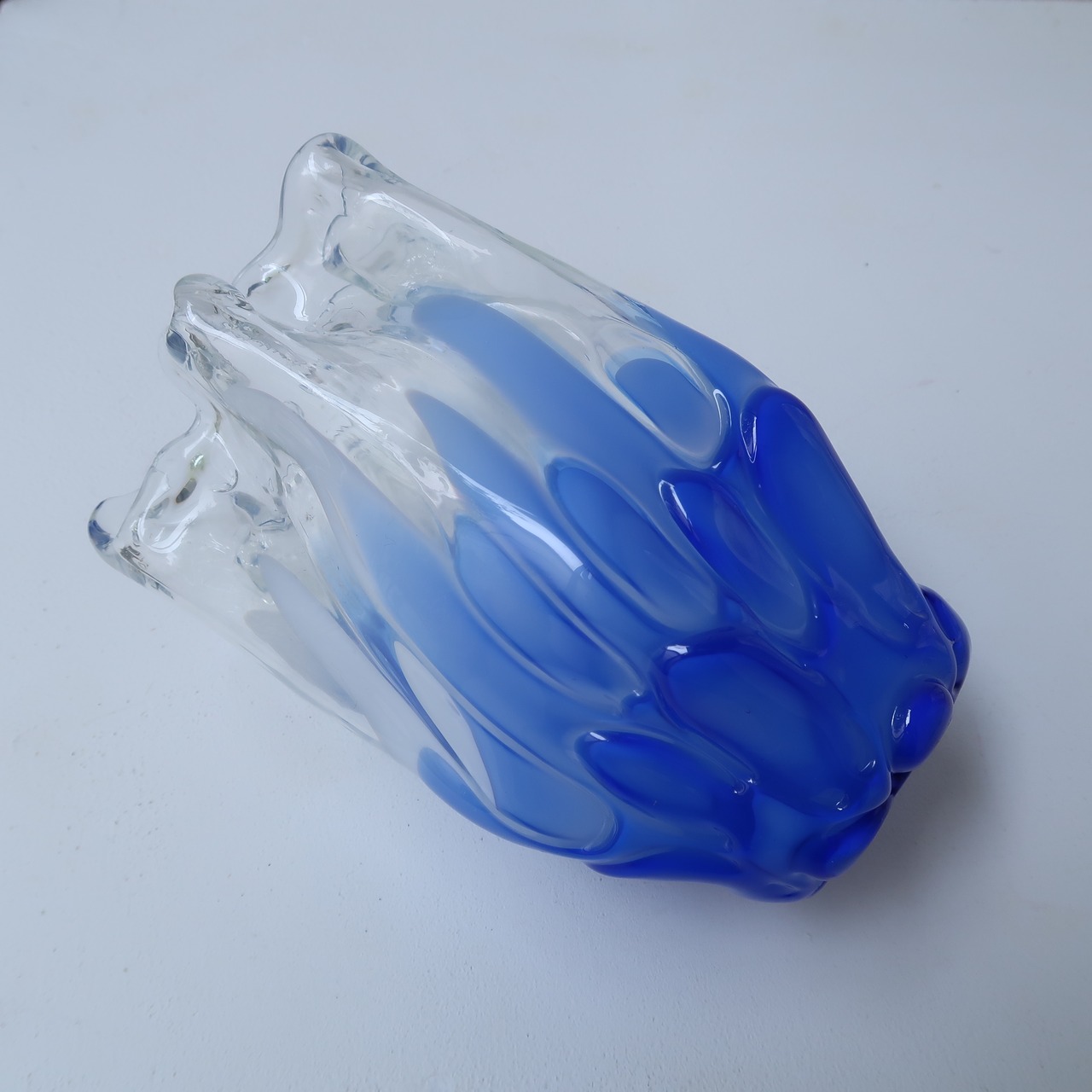 空のような花瓶