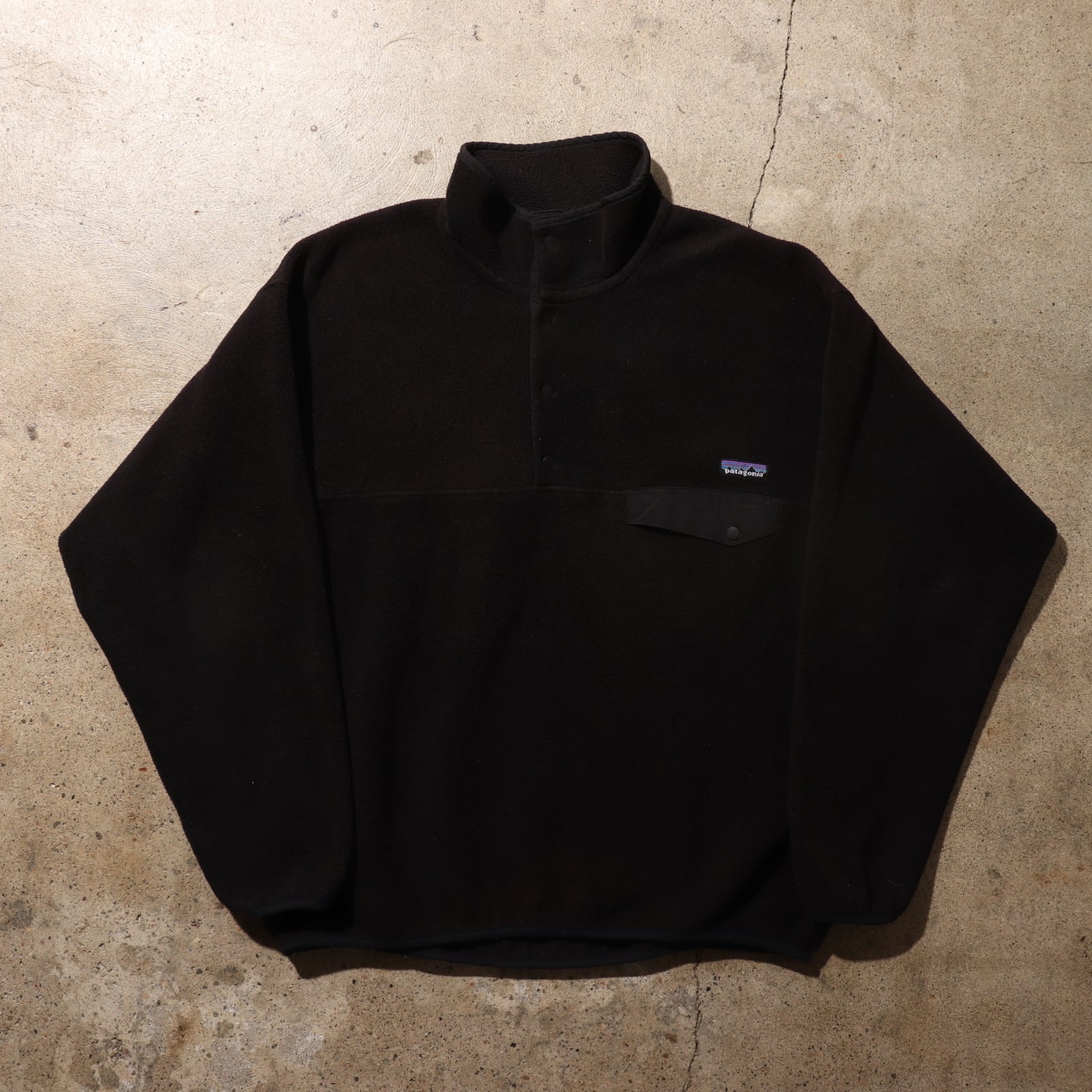 オールブラック L 12年 シンチラ スナップT Patagonia フリース 黒