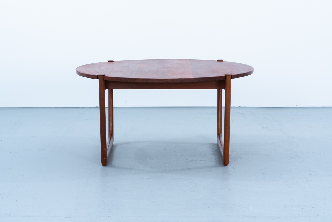 Peter Hvidt & Orla Mølgaard-Nielsen | coffee table