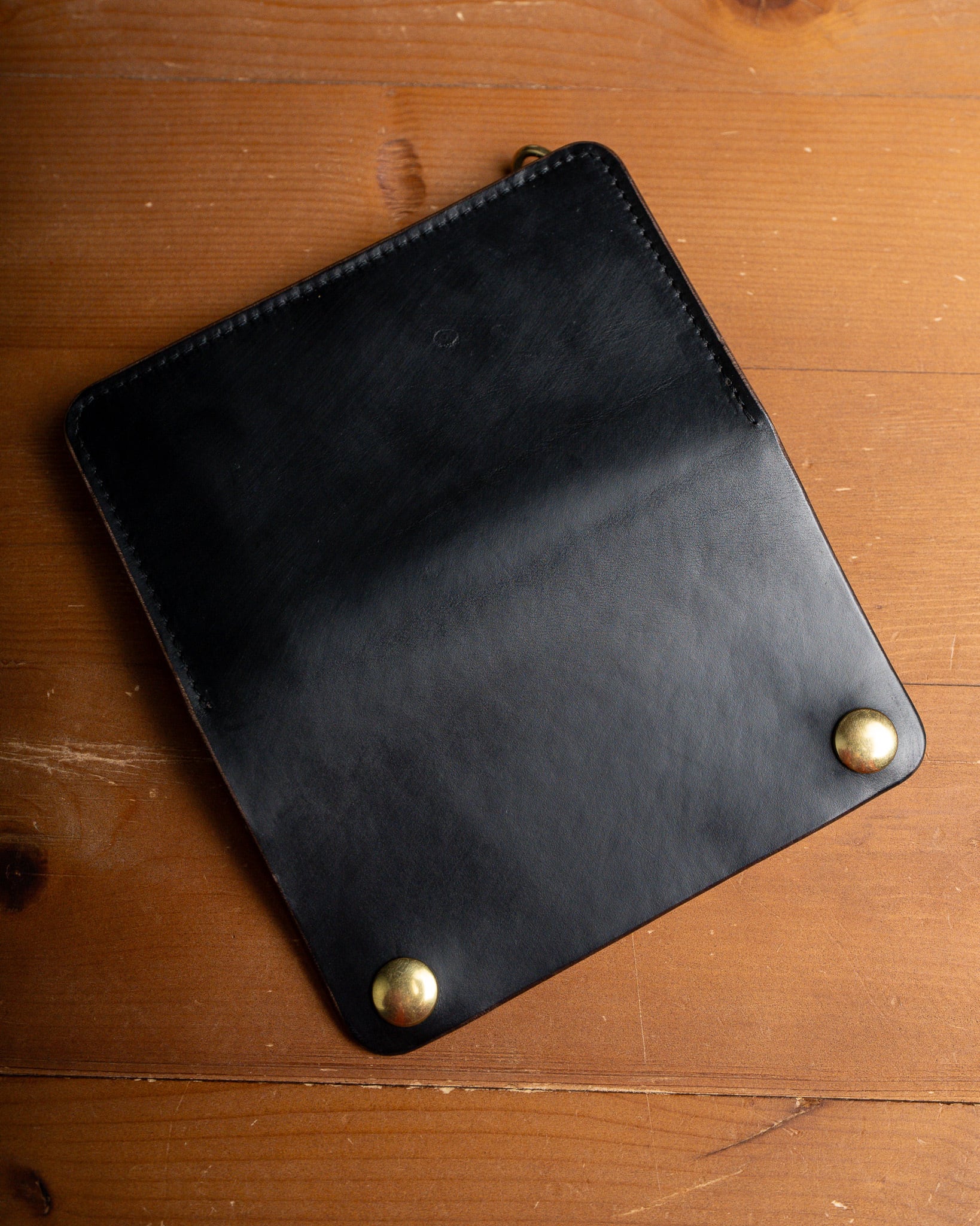 Additive and Line】Middle Tracker Wallet TWM-004 Horween