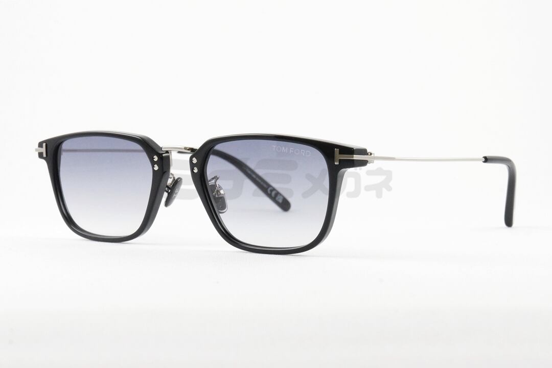 日本限定 TOM FORD サングラス TF1042-D 01B スクエア 日本限定 TOM FORD サングラス TF1042-D 01B スクエア