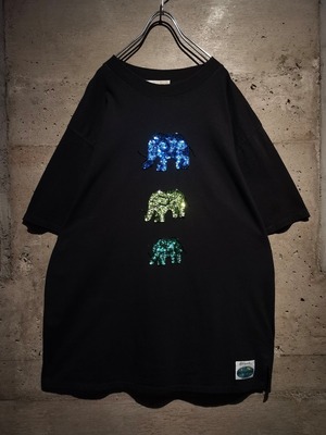 【Caka】"CARLO COLUCCI" Spangle Elephant Design S/S T-Shirt