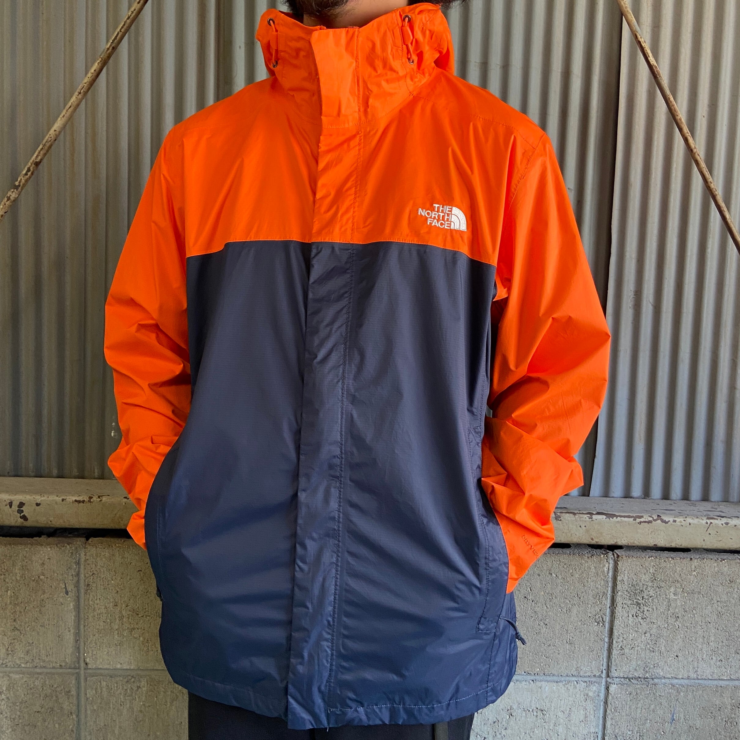 THE NORTH FACE ザ ノースフェイス DRYVENT ドライベント マウンテンパーカー メンズL 古着 オレンジ×ネイビー  ナイロンジャケット【アウトドアジャケット】【3anniv】 | cave 古着屋【公式】古着通販サイト powered by BASE