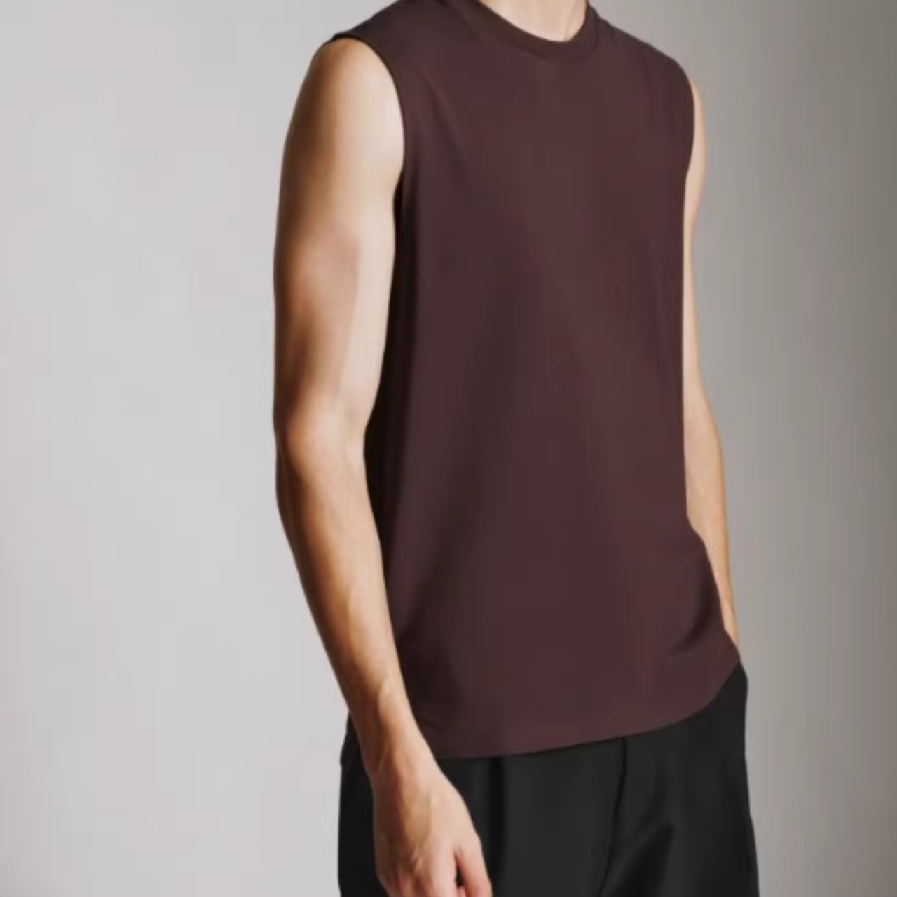 ボルドーシンプルタンクトップ　0800