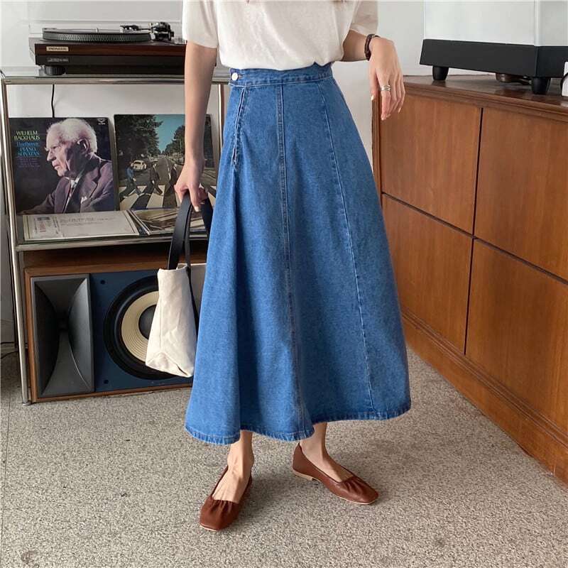 Large Swing Denim Skirt A0847 | Lucy's Select