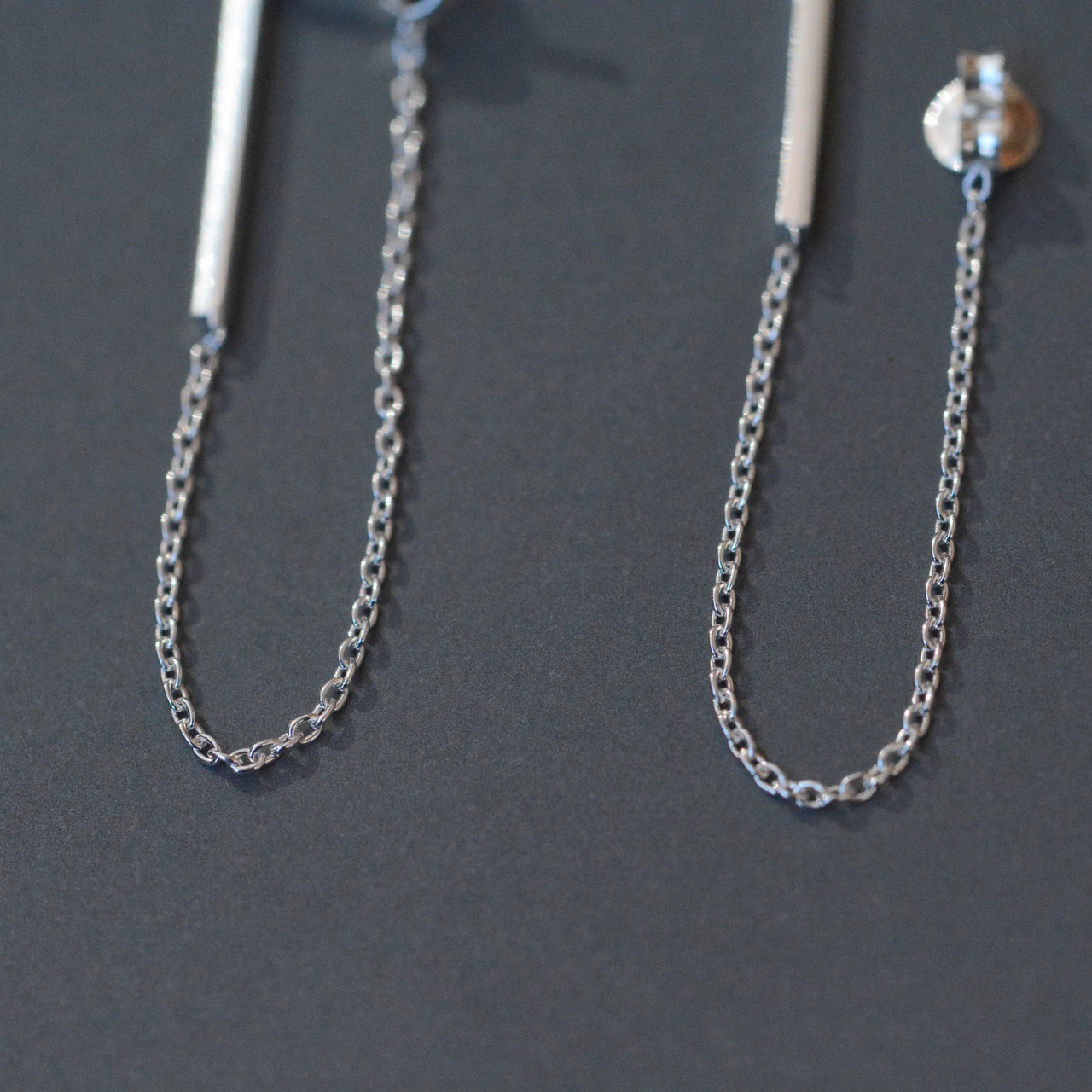 vertical-long  ピアス シルバー