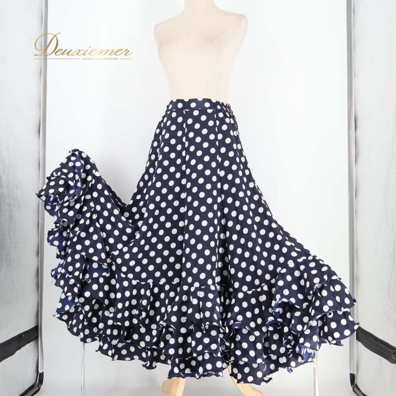 フラメンコ 衣装 prima boutique プリマブティック ファルダ スカート ネイビー系 ホワイト系 紺 白 ドット 水玉 フリル ボランテ 柄 模様 ダンス パーティ 発表会 ドット柄 ステージ衣装 舞台衣装 コスチューム ダンスウェア 発表会 フェミニン かわいい おしゃれ