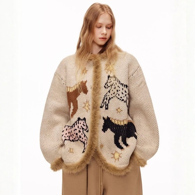 星降る夜に佇む馬たちのファーニットカーディガン E00621
