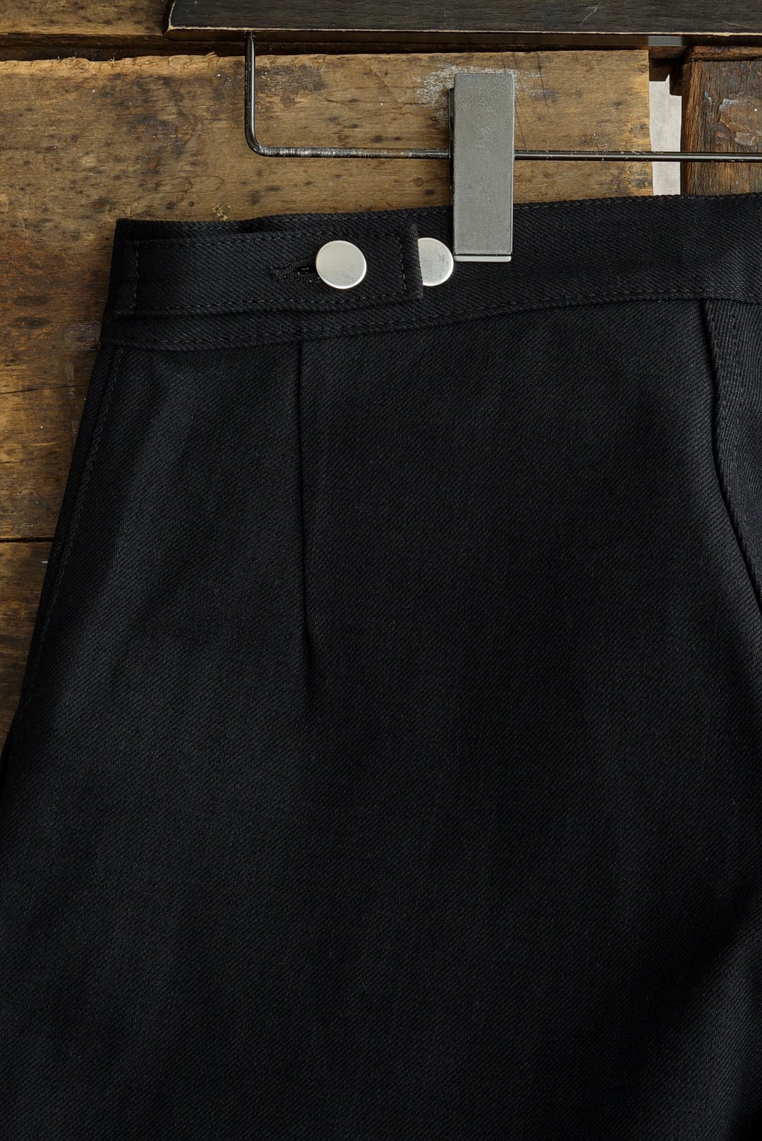 TUKI - 原田服飾研究所 - TYPE 4, CURVED LEG JEANS (BLACK/BLACK