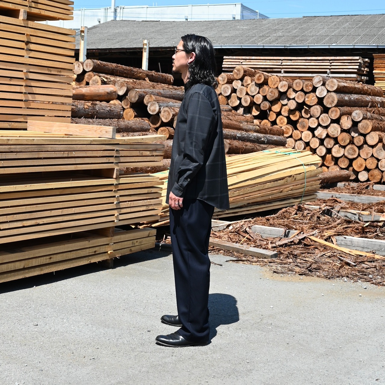 山内(ヤマウチ)ウールメッシュクロスパジャマセットアップスタイル