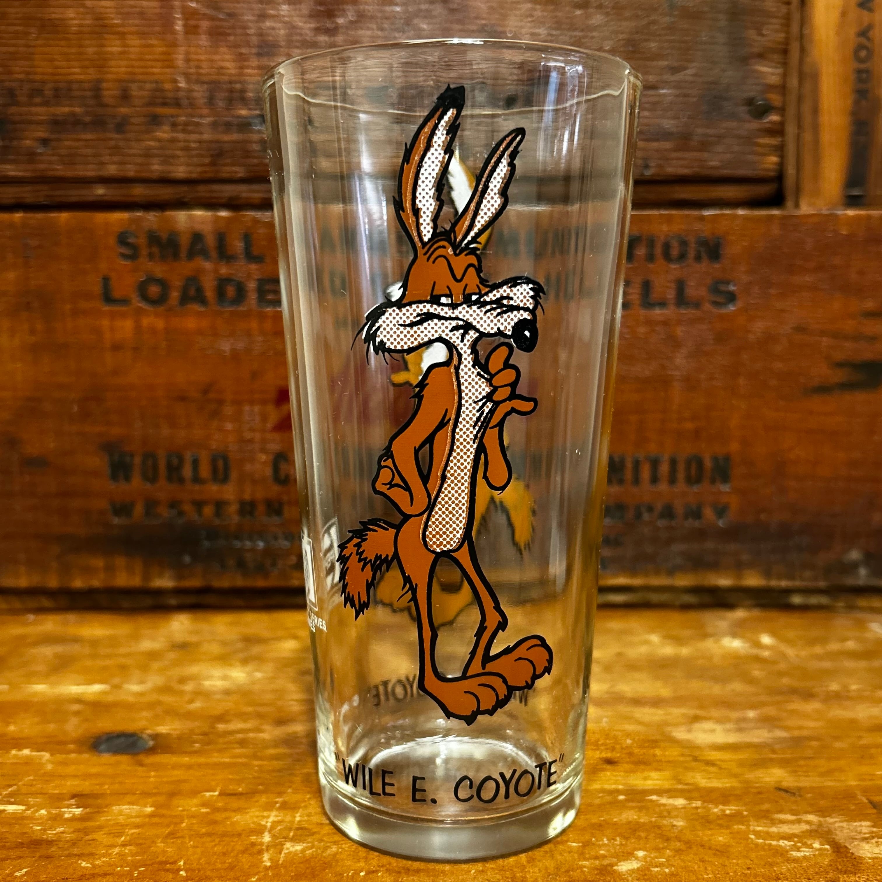 ルーニートゥーンズ | CANDY STORE ROCK