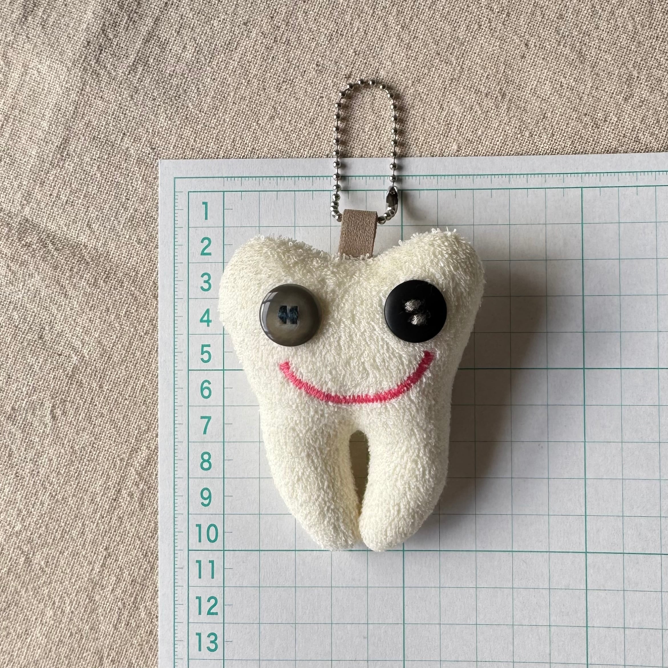 歯のかたちのキーホルダー | Hani82《歯のグッズ屋さん》