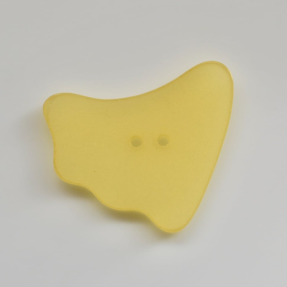 『プレミアムビンテージ』ドイツ 2穴 39㎜ P-02