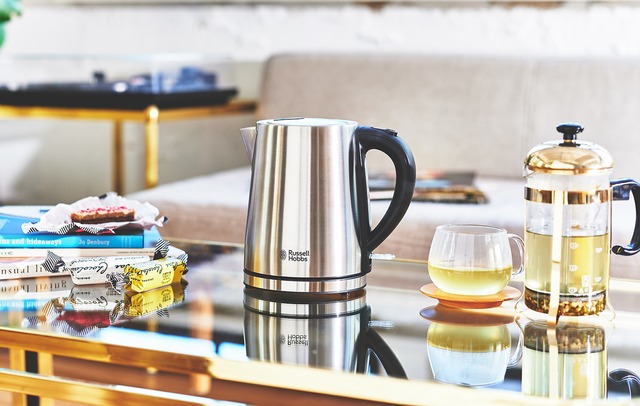 Russell Hobbs  ベーシックケトル
