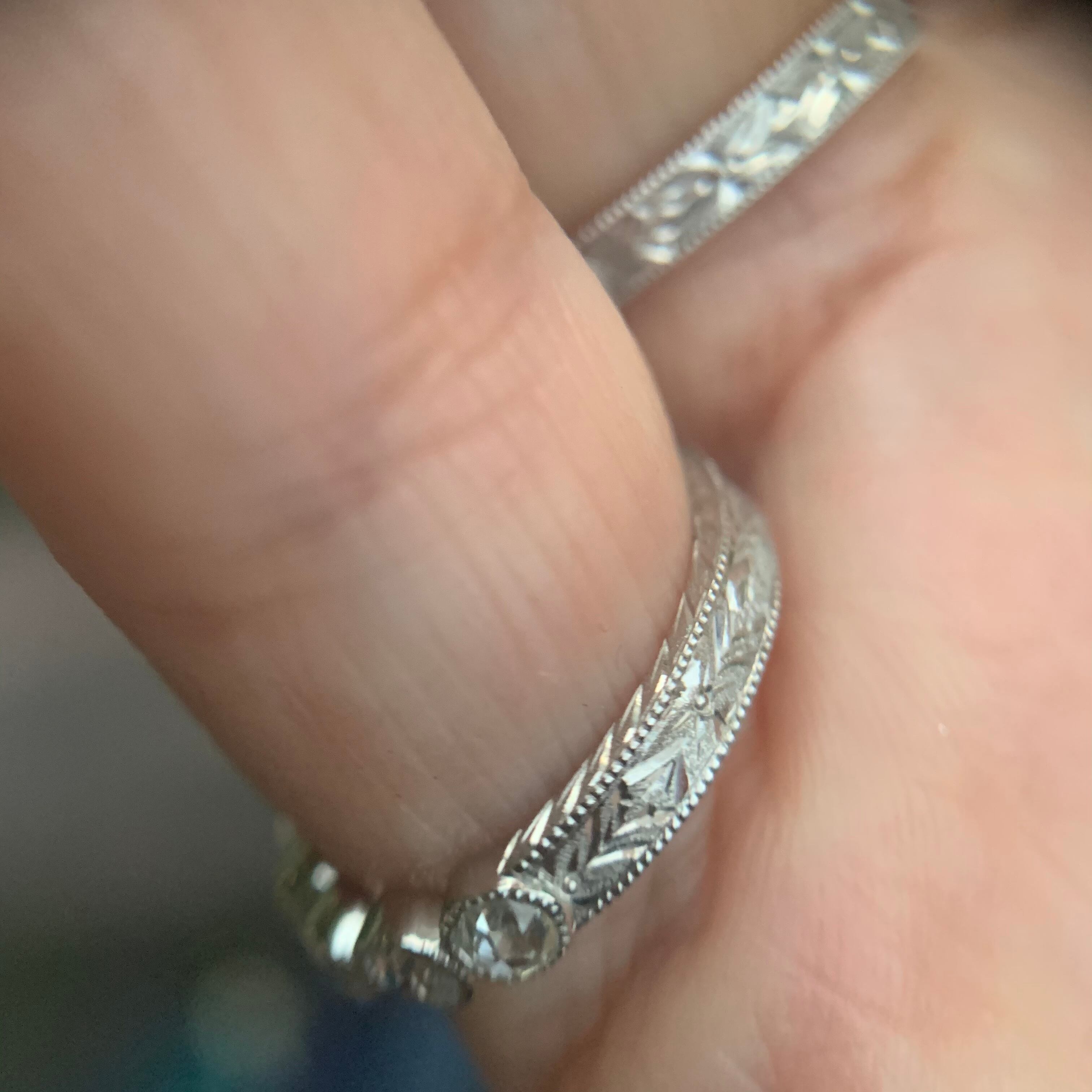 手彫りとミル打ち 追加オプション | Victorian Box