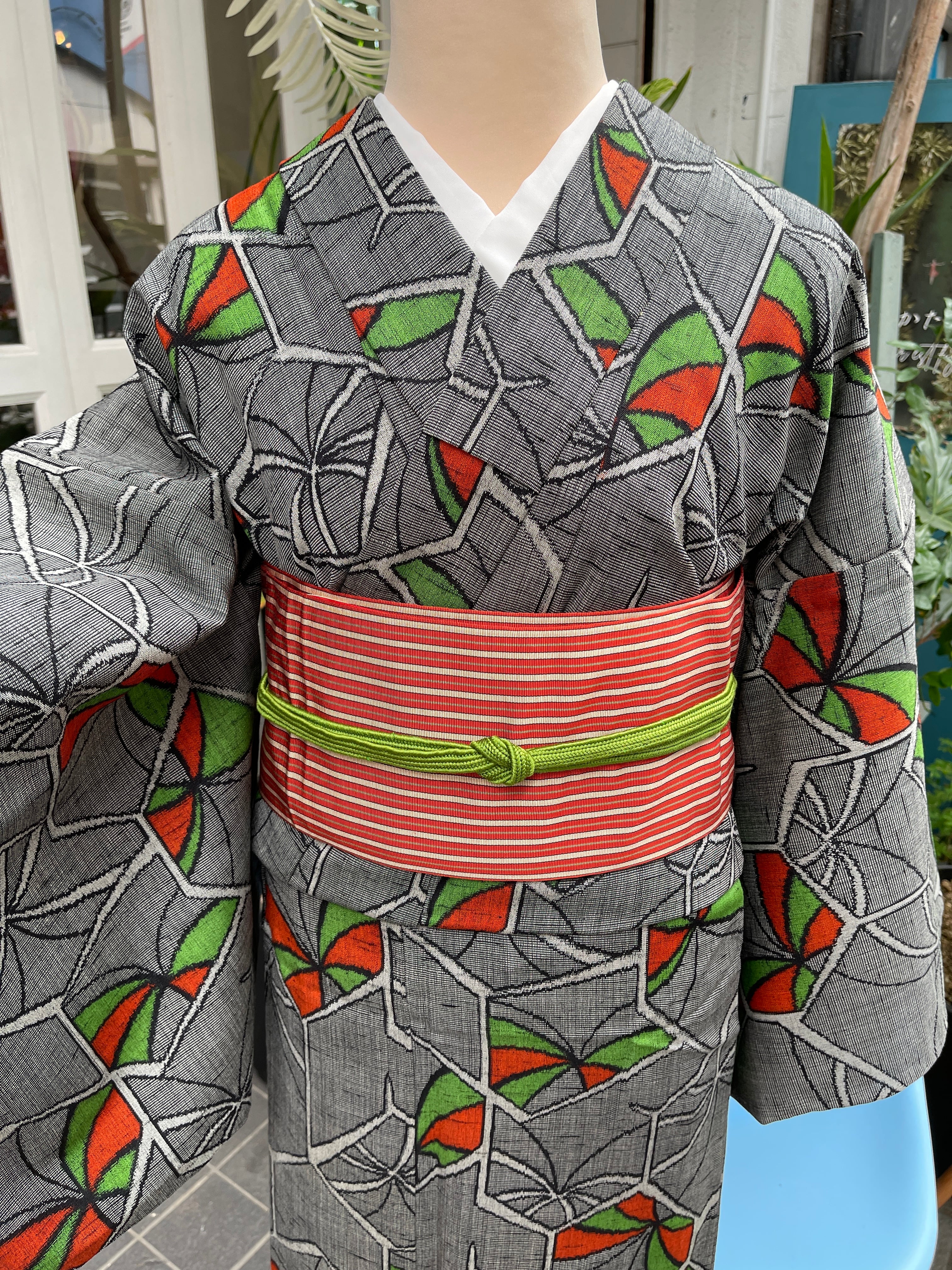 アンティーク着物 侘びすけ wabisuke モダン おしゃれな着物コーデ