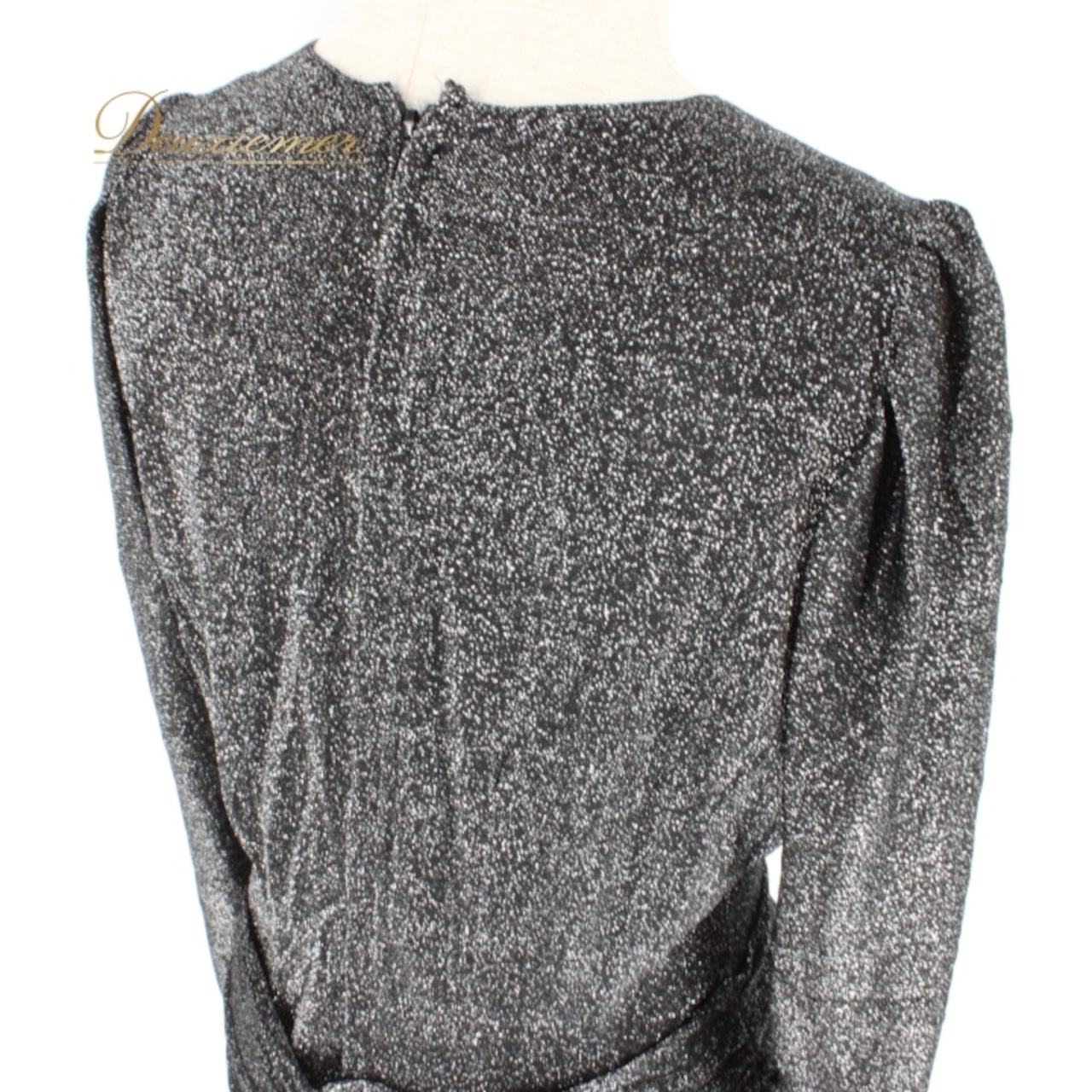 社交ダンス 衣装 スタンダード ドレス ワンピース レッスンウェア パーティドレス キラキラ 長袖 ブラック系 黒 シンプル フォーマル 上品 上品なデザイン 大人 女性用 夜会 ステージ衣装 ダンス発表会 着心地良い シルエット 上下別れ ドレープ ディスコパーティ 披露宴 スポーティカジュアル 冬物とは思えない 軽やかさ キラキラ素材 エレガント 中級者向け ジャズダンス オシャレ スリーブ 半身スカート 伸縮性 注意 デザイン性