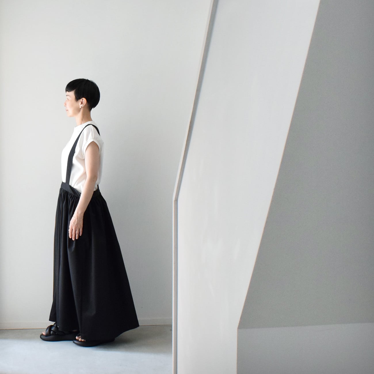 ギャザージャンパースカート：黒［SK03JSBK］ | skep-online shop