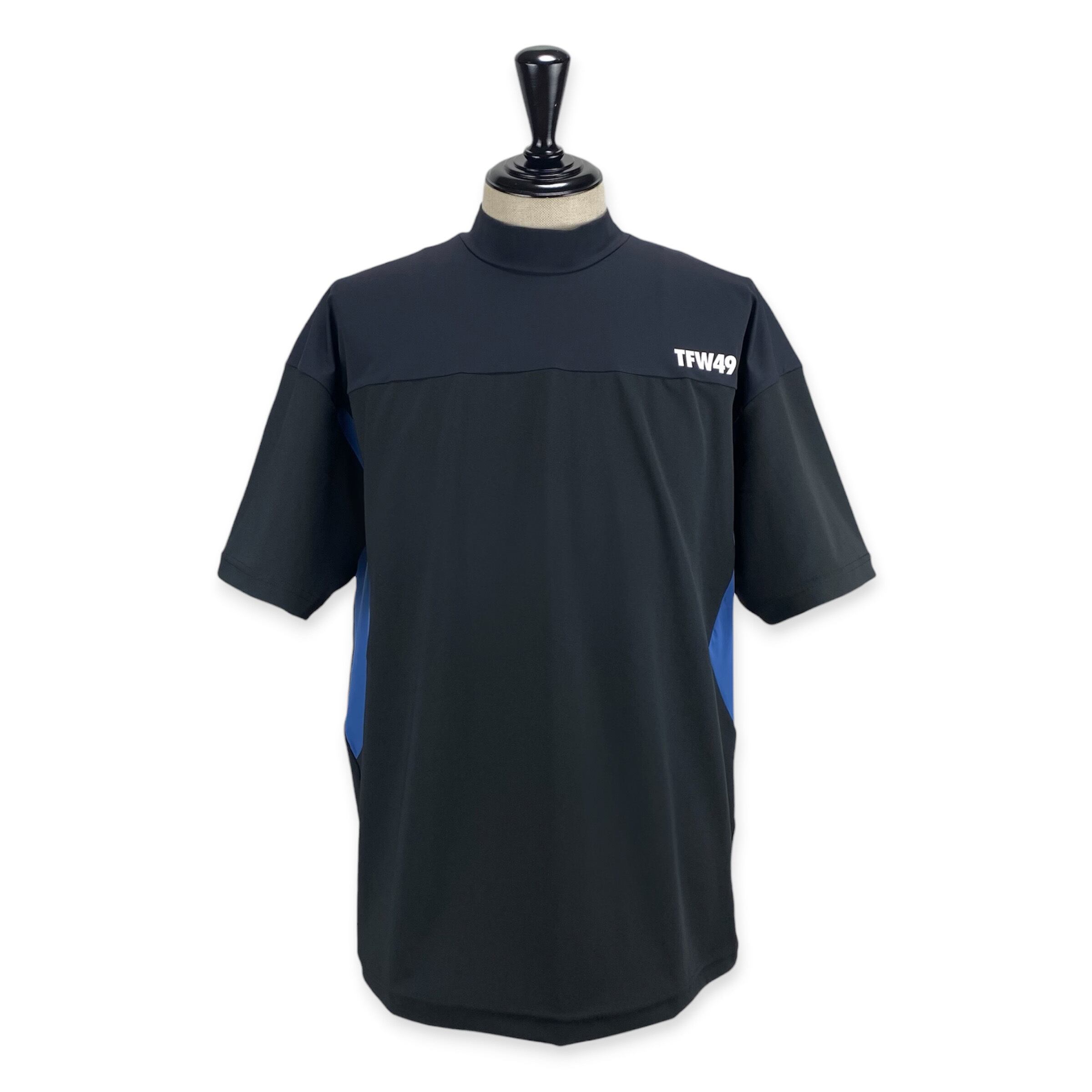 TFW49】《MEN'S》WIDE SHORT SLEEVE MOCKNECK（BLACK） | Sandy GOLF