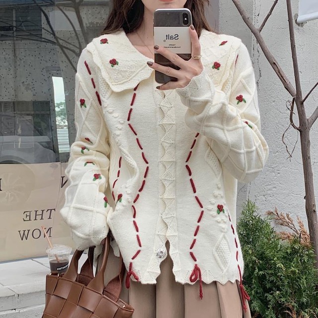 カラーニットセーター ジャケット オータムルーズウール レッド 刺繍 秋物 ステッチ ビッグFスモールZ韓国68427452979