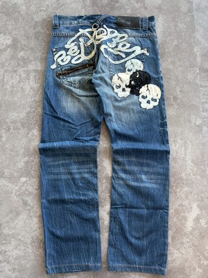 RED PEPPER skull heavy embroidery denim