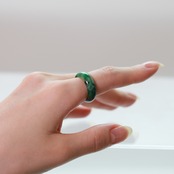 【10.5号】marble 翡翠くり抜き甲丸リング A貨翡翠 jd_rg2403