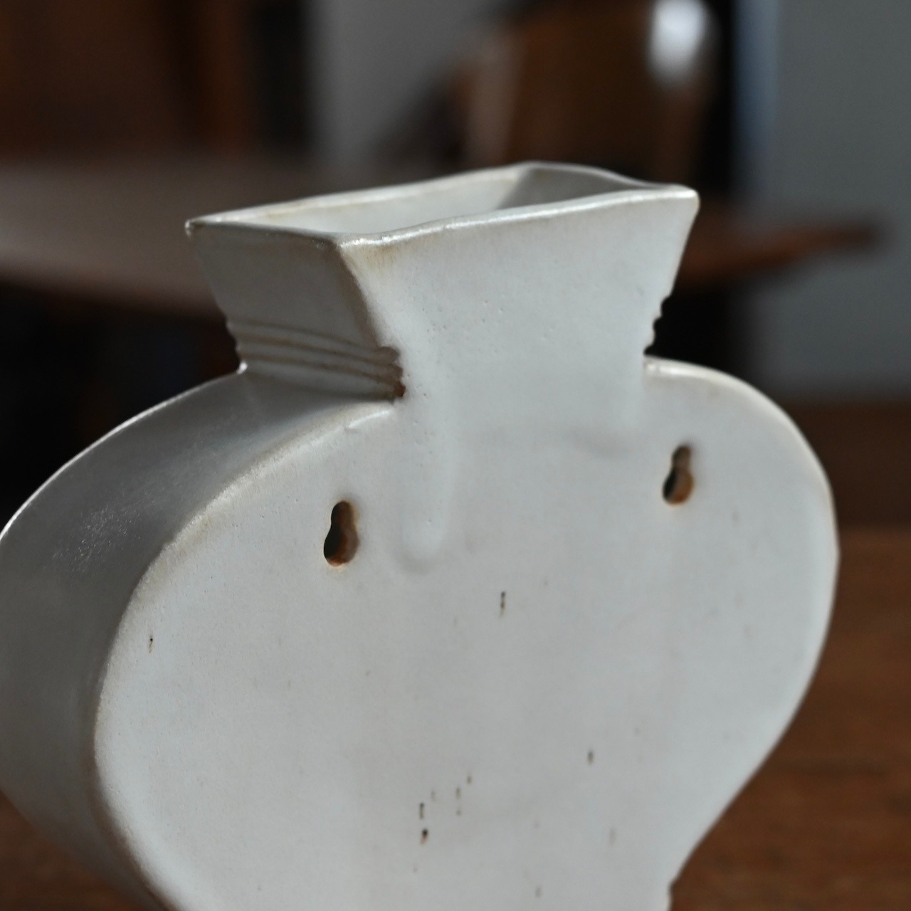 OluNoA / フラワーベース〈 花瓶・花器・一輪挿し・陶器・インテリア・置物 〉