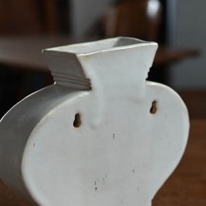 OluNoA / フラワーベース〈 花瓶・花器・一輪挿し・陶器・インテリア・置物 〉