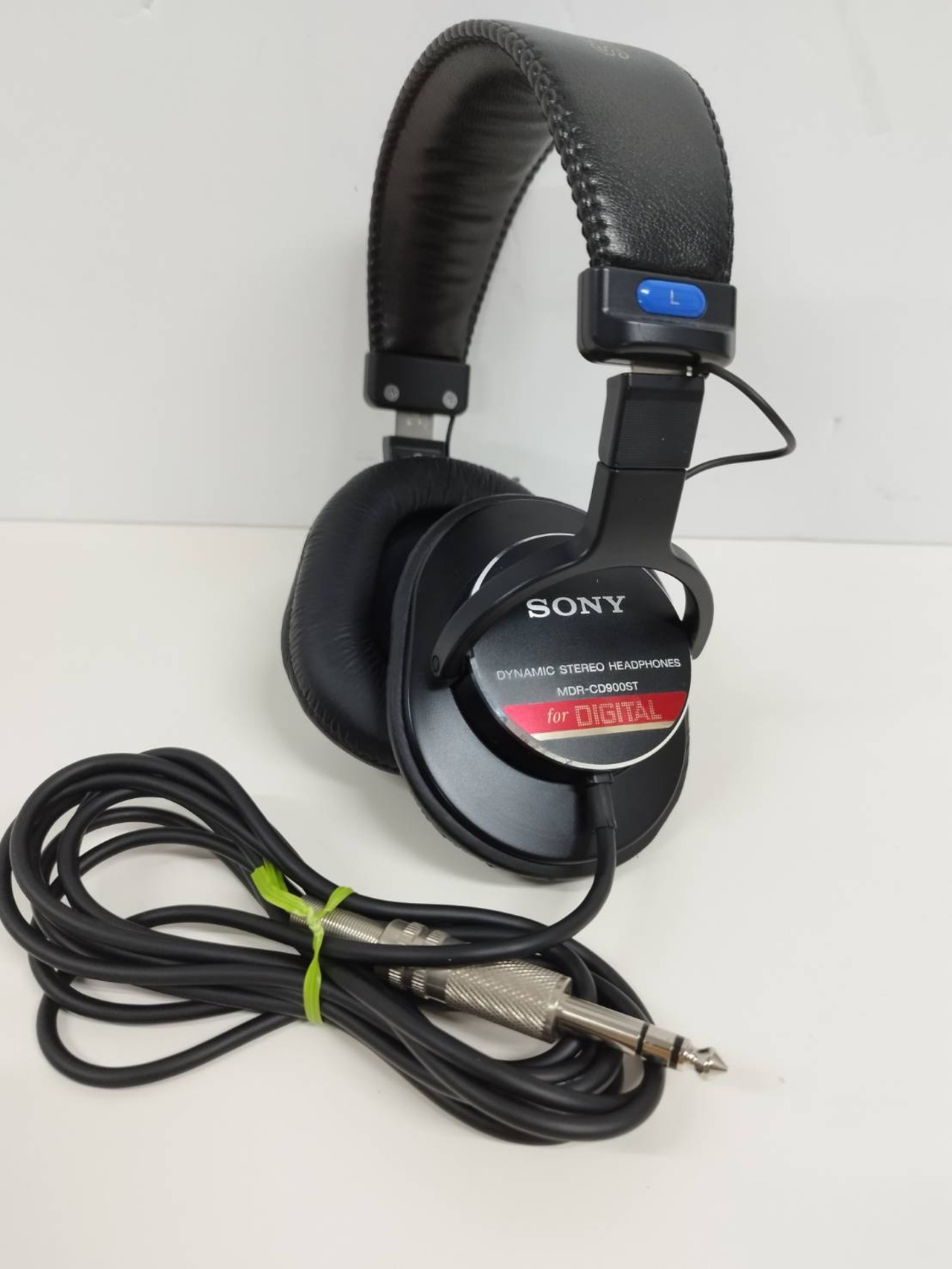 SONY MDR-CD900ST ダイナミックステレオヘッドホン | 中古パソコン 