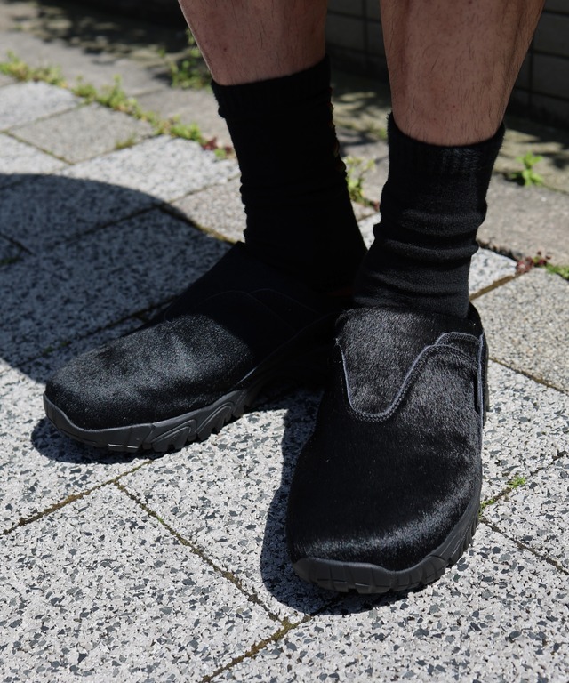 MATSUFUJI / M261-1101 / SUICOKE HAIR CALF MULE (BLACK)