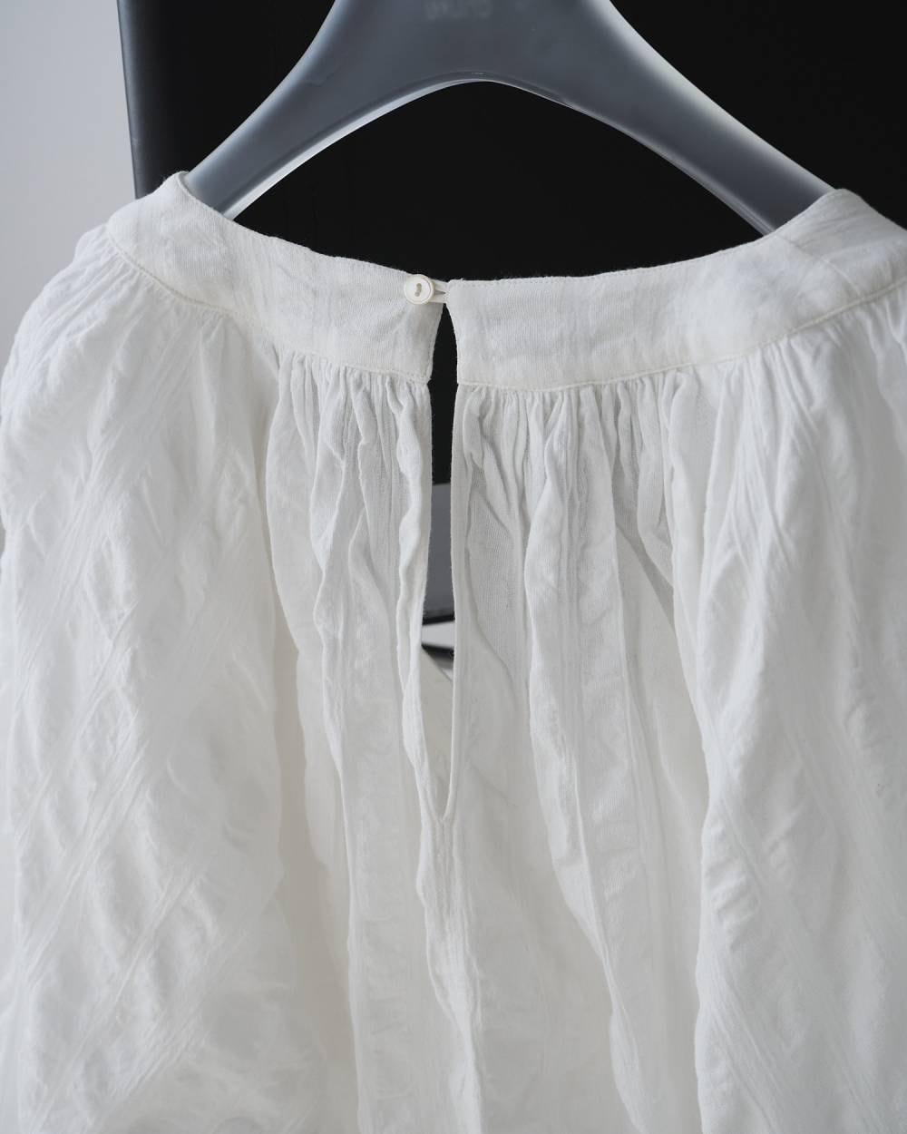 anuke 】Gather Volume Blouse | valance 福井｜レディース セレクト